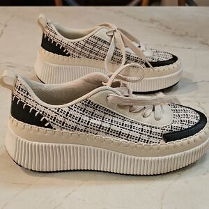 Nicole Miller NY Black & Cream Plaid Platform Sneakers, Sz 7